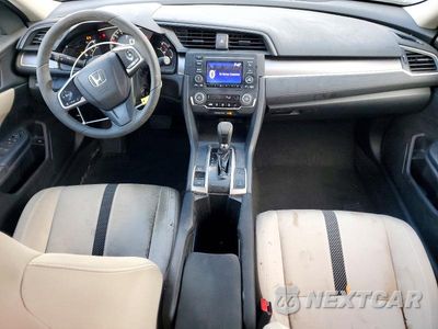 Zdjęcie 8 z 12 samochodu: 2017 HONDA CIVIC LX VIN:19XFC2F59HE037664 - miniatura