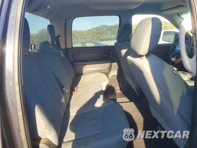 Zdjęcie 10 z 12 samochodu: 2017 RAM 1500 ST VIN:1C6RR6KG0HS505280 - miniatura