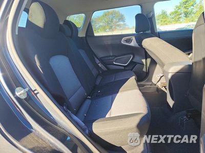 Zdjęcie 10 z 13 samochodu: 2025 KIA SOUL LX VIN:KNDJ23AU7S7263405 - miniatura