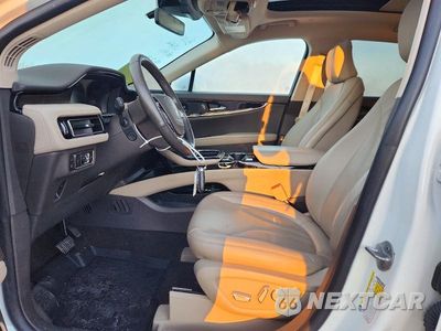 Zdjęcie 7 z 14 samochodu: 2021 LINCOLN NAUTILUS RESERVE VIN:2LMPJ8K91MBL14086 - miniatura