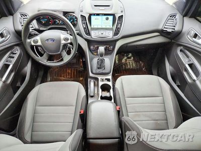 Zdjęcie 8 z 12 samochodu: 2016 FORD ESCAPE SE VIN:1FMCU0GX1GUA36864 - miniatura