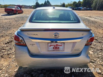 Zdjęcie 6 z 12 samochodu: 2015 NISSAN ALTIMA 2.5 S VIN:1N4AL3AP9FC576059 - miniatura