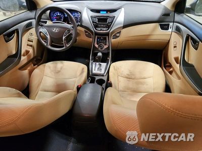 Zdjęcie 8 z 12 samochodu: 2013 HYUNDAI ELANTRA GLS VIN:5NPDH4AE5DH243517 - miniatura