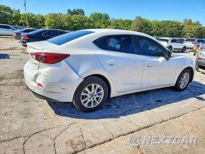 Trzecie zdjęcie samochodu z tyłu: 2015 MAZDA 3 TOURING VIN:3MZBM1V78FM236701 - miniatura