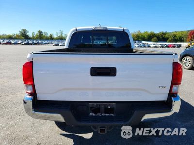 Zdjęcie 6 z 12 samochodu: 2016 TOYOTA TACOMA TRD OFF-ROAD VIN:5TFCZ5AN3GX031917 - miniatura