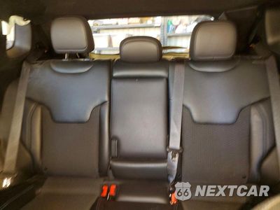 Zdjęcie 10 z 13 samochodu: 2026 JEEP COMPASS LATITUDE VIN:3C4NJDBN2TT209377 - miniatura