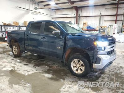 Czwarte zdjęcie samochodu z boku: 2021 CHEVROLET SILVERADO K1500 LT VIN:3GCUYDED4MG122830 - miniatura