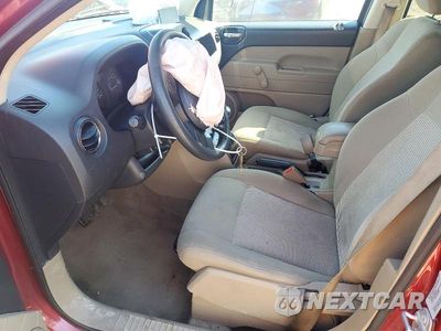 Zdjęcie 7 z 13 samochodu: 2016 JEEP COMPASS SPORT VIN:1C4NJDBB1GD791747 - miniatura