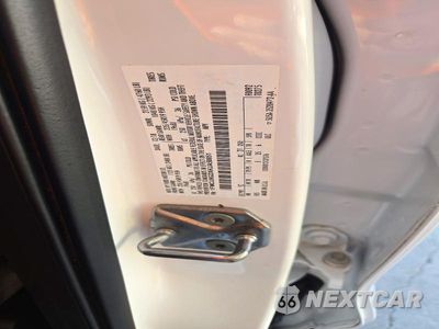 Zdjęcie 13 z 13 samochodu: 2019 FORD ESCAPE SE VIN:1FMCU9GDXKUA58851 - miniatura