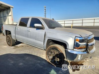 Czwarte zdjęcie samochodu z boku: 2017 CHEVROLET SILVERADO C1500 LT VIN:3GCPCREC3HG405628 - miniatura