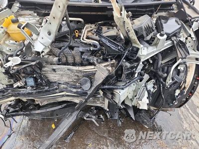 Zdjęcie 12 z 14 samochodu: 2022 MITSUBISHI OUTLANDER ES VIN:JA4J4TA87NZ015199 - miniatura