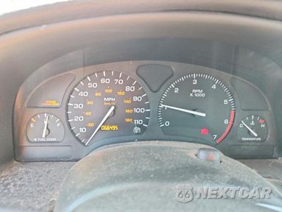 Zdjęcie 9 z 12 samochodu: 2000 SATURN SL1 VIN:1G8ZH5283YZ251340 - miniatura