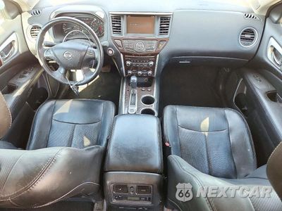 Zdjęcie 8 z 12 samochodu: 2013 NISSAN PATHFINDER S VIN:5N1AR2MMXDC673428 - miniatura