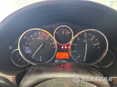 Zdjęcie 9 z 12 samochodu: 2008 MAZDA MX-5 MIATA VIN:JM1NC25F180146537 - miniatura