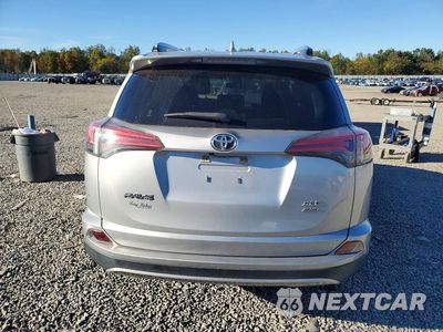 Zdjęcie 6 z 13 samochodu: 2018 TOYOTA RAV4 XLE VIN:JTMRFREV7JJ243976 - miniatura