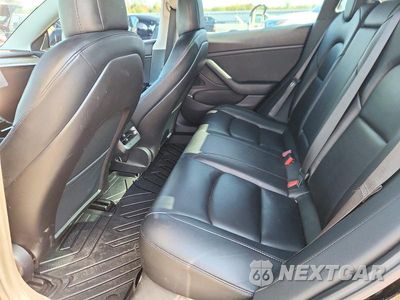 Zdjęcie 10 z 12 samochodu: 2019 TESLA MODEL 3 VIN:5YJ3E1EA9KF361818 - miniatura