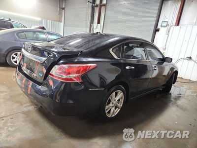 Trzecie zdjęcie samochodu z tyłu: 2013 NISSAN ALTIMA 2.5 VIN:1N4AL3AP7DN437663 - miniatura
