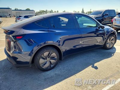 Trzecie zdjęcie samochodu z tyłu: 2026 TESLA MODEL Y VIN:7SAYGDEEXTF680590 - miniatura