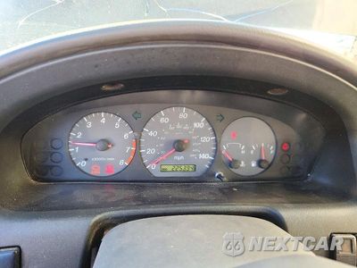 Zdjęcie 9 z 12 samochodu: 2001 MAZDA 626 ES VIN:1YVGF22C115242164 - miniatura