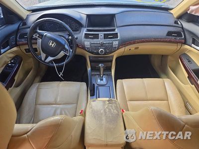 Zdjęcie 8 z 12 samochodu: 2011 HONDA ACCORD CROSSTOUR EXL VIN:5J6TF1H51BL000909 - miniatura
