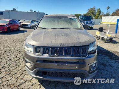 Piąte zdjęcie samochodu w środku: 2020 JEEP COMPASS LATITUDE VIN:3C4NJDBB4LT131982 - miniatura