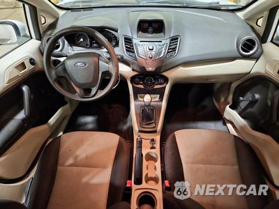 Zdjęcie 8 z 13 samochodu: 2011 FORD FIESTA S VIN:3FADP4AJ2BM128841 - miniatura