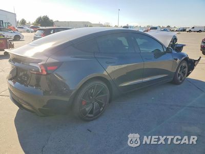 Trzecie zdjęcie samochodu z tyłu: 2026 TESLA MODEL 3 VIN:5YJ3E1ET8TF217311 - miniatura