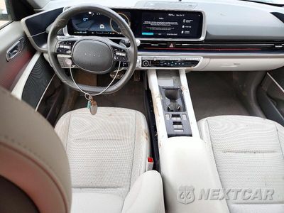 Zdjęcie 8 z 12 samochodu: 2024 HYUNDAI IONIQ 6 LIMITED VIN:KMHM54AC3RA077211 - miniatura