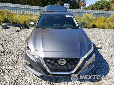 Piąte zdjęcie samochodu w środku: 2020 NISSAN ALTIMA SV VIN:1N4BL4DV9LC117923 - miniatura