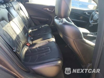 Zdjęcie 10 z 12 samochodu: 2016 CHRYSLER 200 S VIN:1C3CCCDG9GN186426 - miniatura