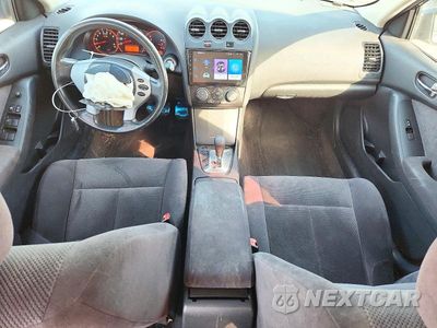 Zdjęcie 8 z 12 samochodu: 2009 NISSAN ALTIMA 2.5 VIN:1N4AL21E49N480468 - miniatura