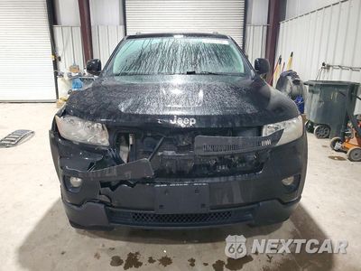 Piąte zdjęcie samochodu w środku: 2013 JEEP GRAND CHEROKEE LAREDO VIN:1C4RJFAG6DC580510 - miniatura