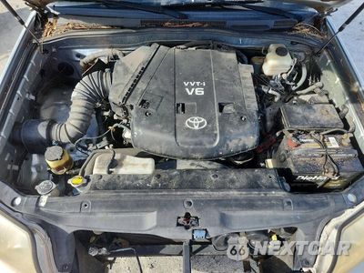 Zdjęcie 12 z 13 samochodu: 2005 TOYOTA 4RUNNER SR5 VIN:JTEZU14R858037005 - miniatura
