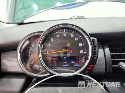 Zdjęcie 9 z 13 samochodu: 2015 MINI COOPER VIN:WMWXM5C55FT937048 - miniatura
