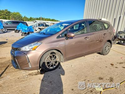 2015 TOYOTA PRIUS V THREE JTDZN3EU8FJ025902 - główne zdjęcie licytacji z USA - miniatura