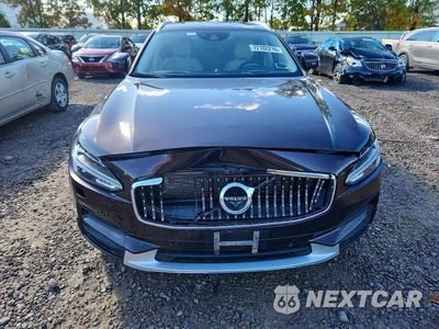 Piąte zdjęcie samochodu w środku: 2017 VOLVO V90 CROSS COUNTRY T6 INSCRIPTION VIN:YV4A22NL0H1000936 - miniatura