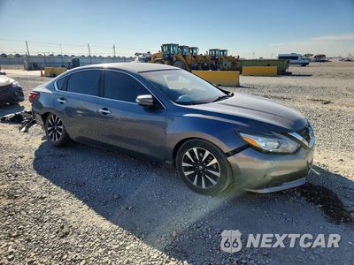Czwarte zdjęcie samochodu z boku: 2018 NISSAN ALTIMA 2.5 SL VIN:1N4AL3AP5JC175696 - miniatura
