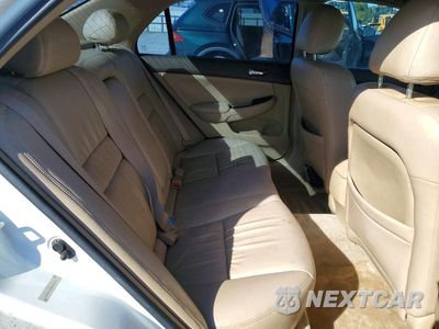 Zdjęcie 10 z 12 samochodu: 2004 HONDA ACCORD LX VIN:1HGCM66384A054363 - miniatura
