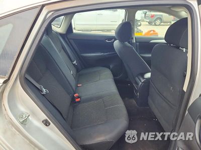 Zdjęcie 10 z 12 samochodu: 2016 NISSAN SENTRA S VIN:3N1AB7AP5GY259556 - miniatura