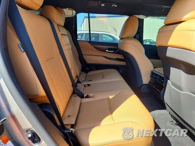Zdjęcie 11 z 13 samochodu: 2026 LEXUS LX 600 LUXURY VIN:JTJGB7CX0T4102628 - miniatura
