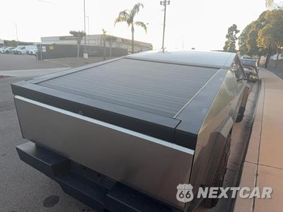Zdjęcie 13 z 14 samochodu: 2024 TESLA CYBERTRUCK VIN:7G2CEHED4RA039711 - miniatura