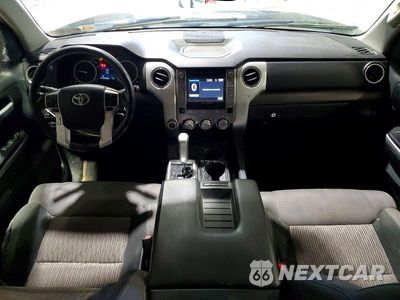 Zdjęcie 8 z 13 samochodu: 2017 TOYOTA TUNDRA SR5 VIN:5TFUY5F19HX615124 - miniatura