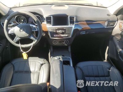 Zdjęcie 8 z 13 samochodu: 2015 MERCEDES-BENZ GL 450 4MATIC VIN:4JGDF6EE3FA609444 - miniatura