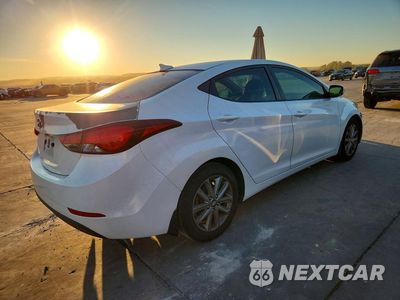Trzecie zdjęcie samochodu z tyłu: 2016 HYUNDAI ELANTRA SE VIN:5NPDH4AE2GH729318 - miniatura