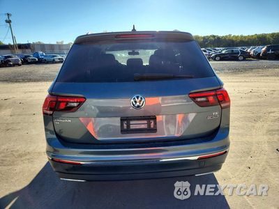 Zdjęcie 6 z 14 samochodu: 2018 VOLKSWAGEN TIGUAN SE VIN:3VV2B7AXXJM120833 - miniatura