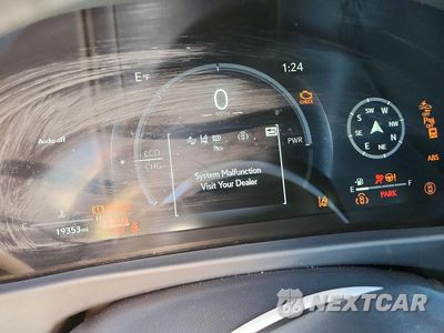 Zdjęcie 9 z 13 samochodu: 2025 LEXUS UX 300H PREMIUM VIN:JTHUCJDH3S2010879 - miniatura