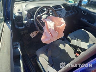 Zdjęcie 8 z 12 samochodu: 2012 HONDA FIT VIN:JHMGE8G38CC035238 - miniatura