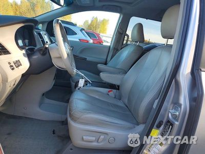 Zdjęcie 7 z 13 samochodu: 2012 TOYOTA SIENNA XLE 7-PASSENGER VIN:5TDDK3DC8CS049031 - miniatura