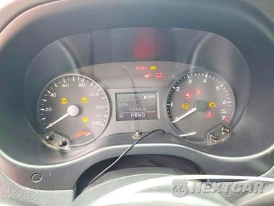 Zdjęcie 9 z 13 samochodu: 2016 MERCEDES-BENZ METRIS VIN:WD4PG2EE3G3113255 - miniatura