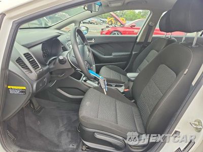 Zdjęcie 7 z 13 samochodu: 2018 KIA FORTE LX VIN:3KPFK4A76JE269989 - miniatura